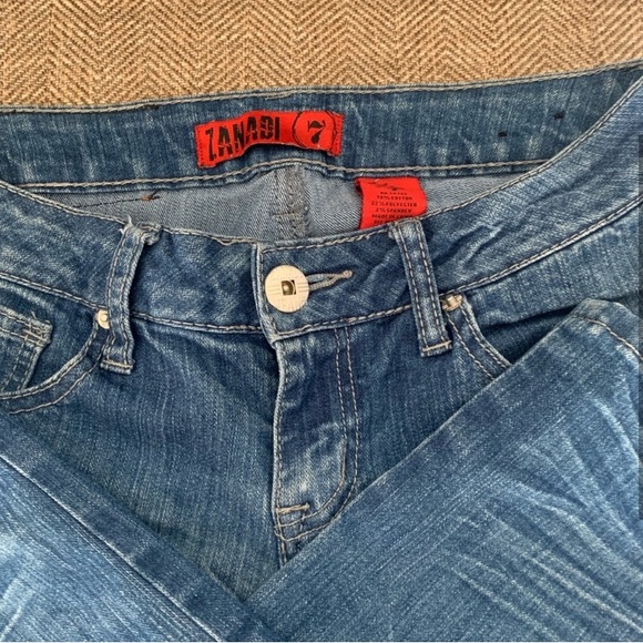 Excellent Preowned Condition Zanadi Skinny Jeans Size 7 Juniors. Very Cute. - Picture 4 of 5